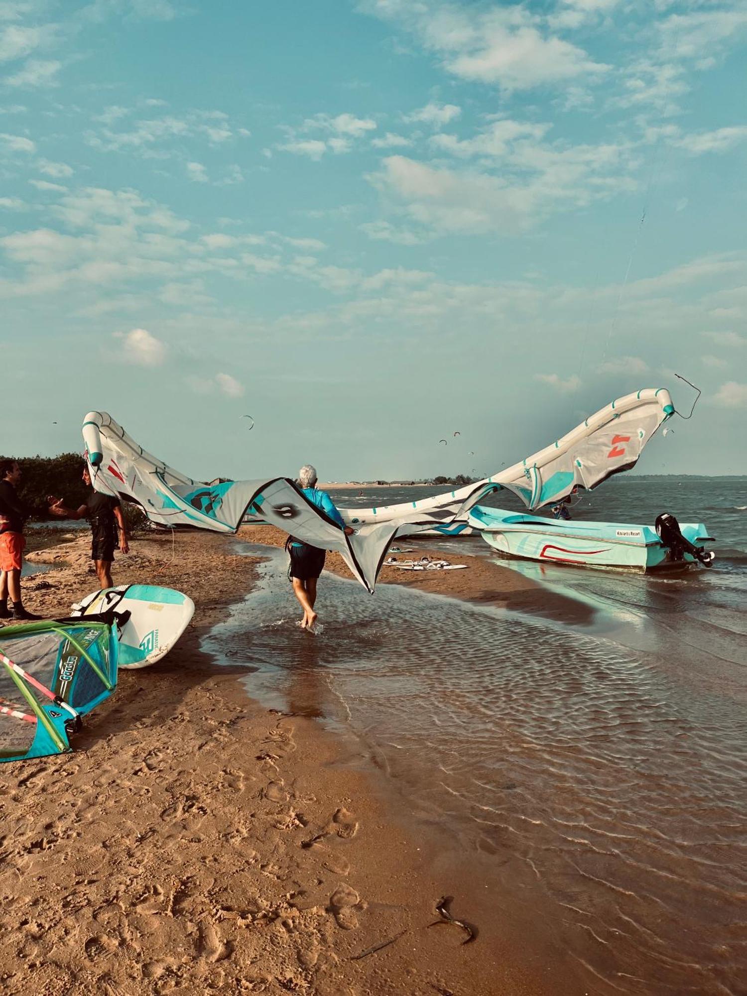 Windy Waves Kite Beach & Nature Resort Kalpitiya Eksteriør bilde